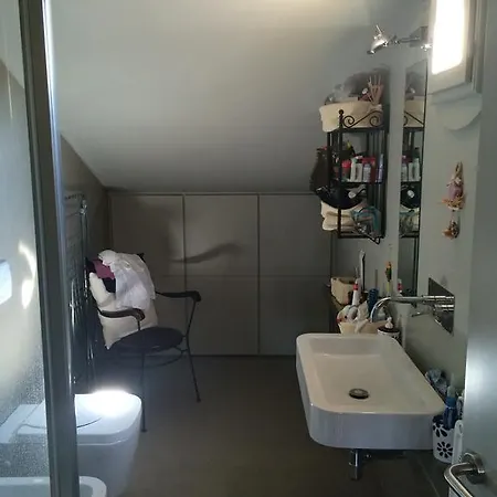 Rinidia - Celso Cittadini Apartman